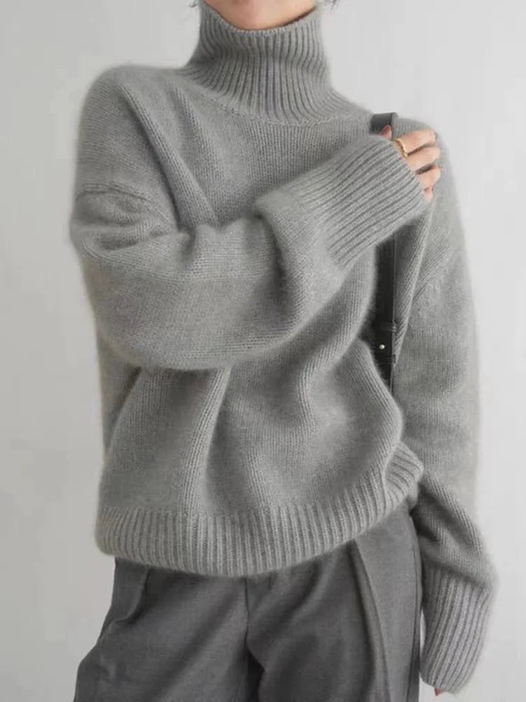 LINEA | High-Neck Sweater